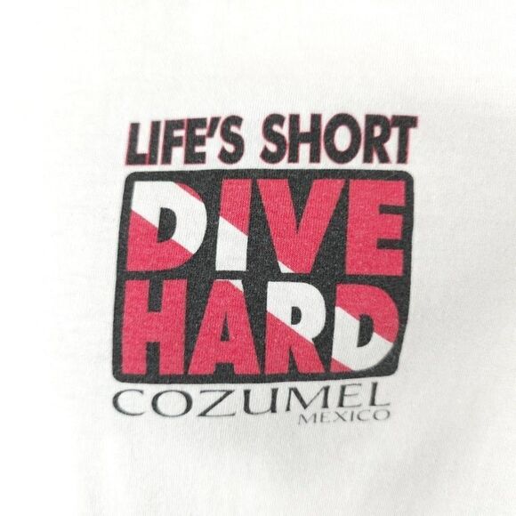 Vintage Scuba Diving T Shirt Mens Size Medium 90s Lifes Short Dive Hard Cozumel - Picture 3 of 8